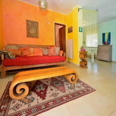 Casa Mango * El Paso